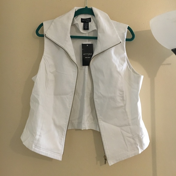 ATTYRE New York vest - Picture 1 of 4